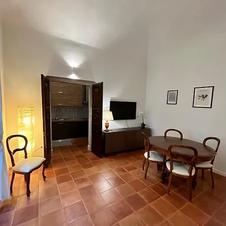 Dragonetti Luxury House Apartament LʼAquila